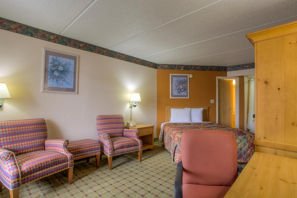 Royal Inn Pigeon Forge Δωμάτιο φωτογραφία