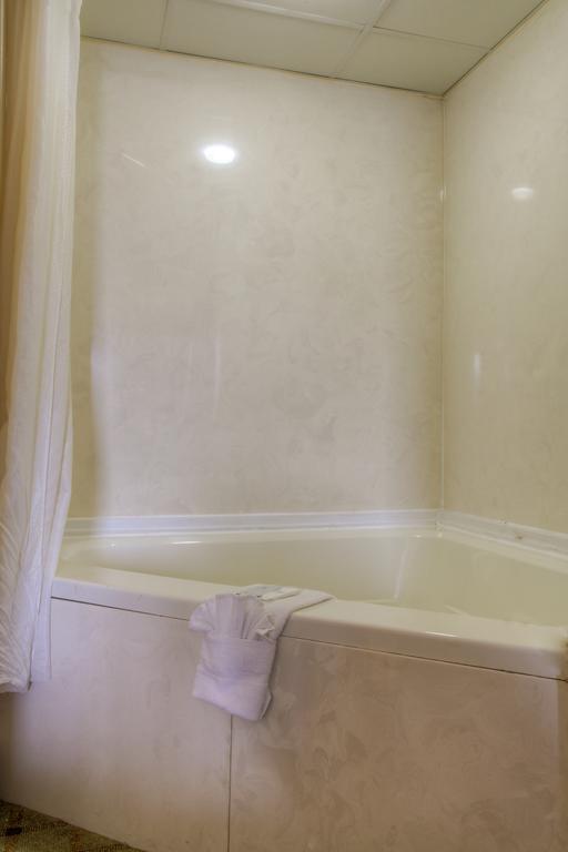 Royal Inn Pigeon Forge Δωμάτιο φωτογραφία