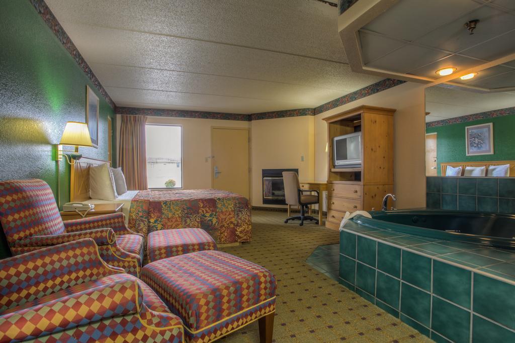 Royal Inn Pigeon Forge Δωμάτιο φωτογραφία